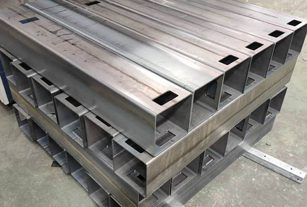 平江大口径无缝方管